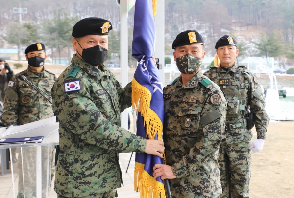 9공수 여단장 이취임식.