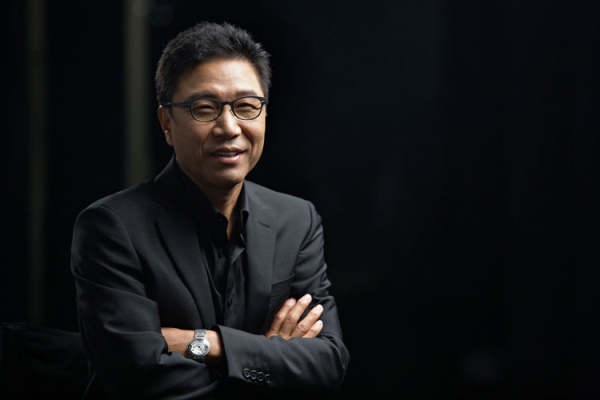 새 엔터사를 차리고 활동중인 73세의 이수만. /출처 SM엔터테인먼트.